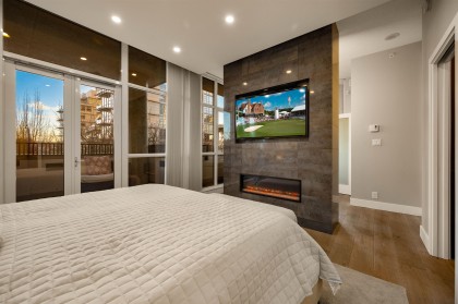Photo 33 at 595 Beach Crescent, Yaletown, Vancouver West