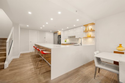 Photo 14 at 595 Beach Crescent, Yaletown, Vancouver West