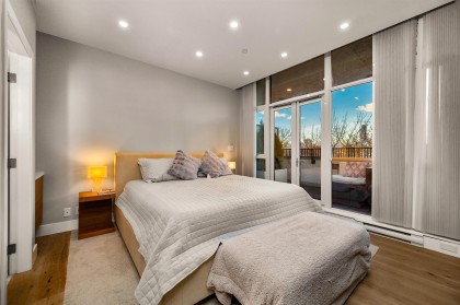 Photo 31 at 595 Beach Crescent, Yaletown, Vancouver West
