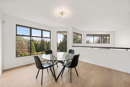 Photo 12 at 4809 Northwood Place, Cypress Park Estates, West Vancouver