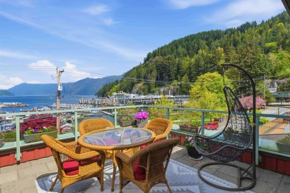 Photo 2 at PH 1 - 6688 Royal Avenue, Horseshoe Bay WV, West Vancouver