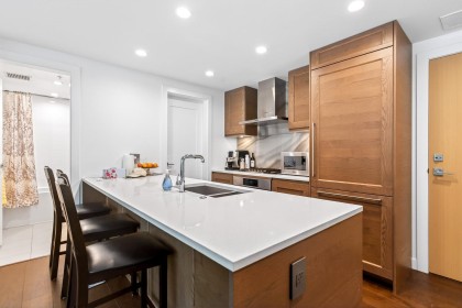Photo 3 at 204 - 5629 Birney Avenue, Vancouver West