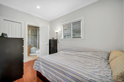 Photo 18 at 669 W 71st Avenue, Marpole, Vancouver West
