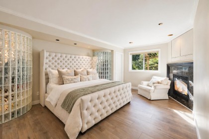 Photo 12 at 4110 Burkeridge Place, Bayridge, West Vancouver