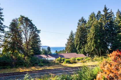 Photo 18 at 4110 Burkeridge Place, Bayridge, West Vancouver