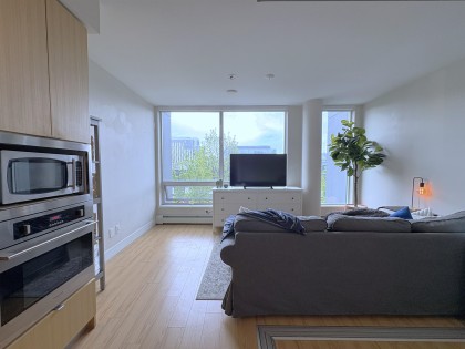 Photo 17 at 309 - 159 W 2nd Avenue, False Creek, Vancouver West