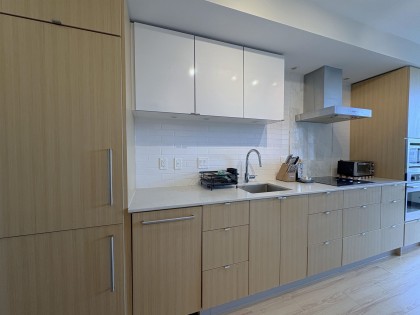 Photo 9 at 309 - 159 W 2nd Avenue, False Creek, Vancouver West