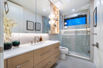 Photo 9 at 1 - 3345 W 13th Avenue, Kitsilano, Vancouver West