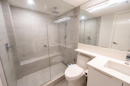 Photo 23 at 201 - 289 Drake Street, Yaletown, Vancouver West