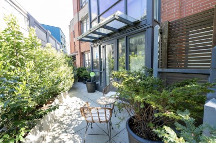 Photo 5 at 201 - 289 Drake Street, Yaletown, Vancouver West