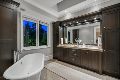 Photo 17 at 2312 Kings Avenue, Dundarave, West Vancouver