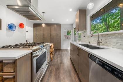 Photo 11 at 2010 Mackay Avenue, Pemberton Heights, North Vancouver