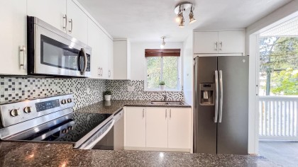 Photo 15 at 306 - 1111 Lynn Valley Road, Lynn Valley, North Vancouver