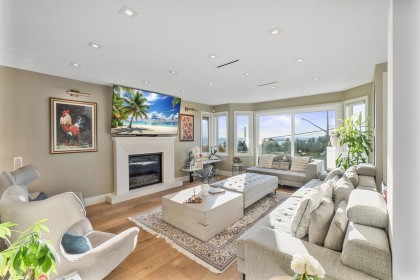 Photo 3 at 1388 21st Street, Ambleside, West Vancouver