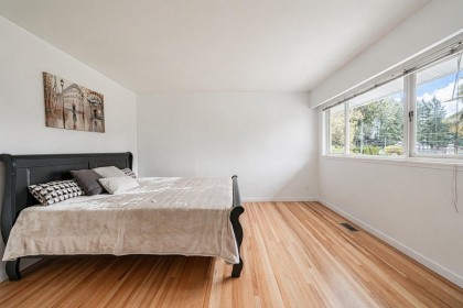 Photo 17 at 4037 Ripple Road, Bayridge, West Vancouver