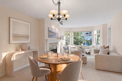 Photo 1 at 405 - 2059 Chesterfield Avenue, Central Lonsdale, North Vancouver