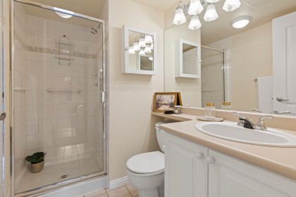 Photo 28 at 405 - 2059 Chesterfield Avenue, Central Lonsdale, North Vancouver