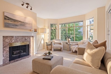 Photo 5 at 405 - 2059 Chesterfield Avenue, Central Lonsdale, North Vancouver