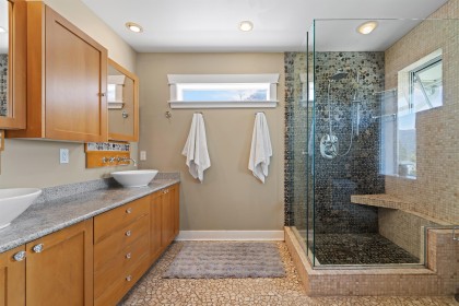 Photo 13 at 353 Newdale Court, Upper Delbrook, North Vancouver