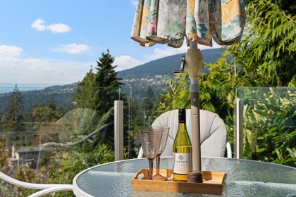 Photo 21 at 353 Newdale Court, Upper Delbrook, North Vancouver