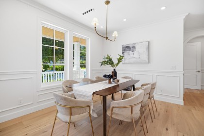Photo 6 at 690 E Windsor Road, Princess Park, North Vancouver