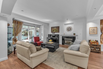 Photo 3 at 786 W 17th Street, Mosquito Creek, North Vancouver