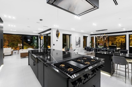Photo 14 at 1110 Hillside Road, British Properties, West Vancouver