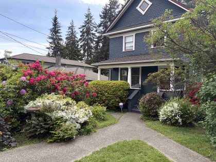 Photo 1 at 3039 St. Georges Avenue, Upper Lonsdale, North Vancouver