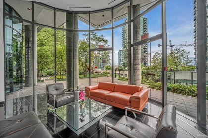 Photo 13 at 2106 - 1331 W Georgia Street, Coal Harbour, Vancouver West