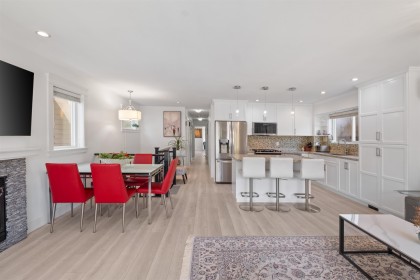 Photo 5 at 318 W 18th Street, Central Lonsdale, North Vancouver
