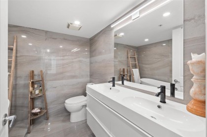 Photo 19 at 708 - 188 E Esplanade, Lower Lonsdale, North Vancouver