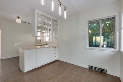 Photo 9 at 509 E Keith Road, Queensbury, North Vancouver