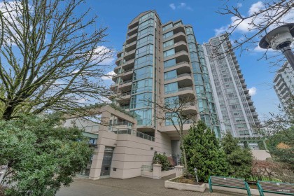 Photo 2 at 801 - 140 E 14 Street, Central Lonsdale, North Vancouver