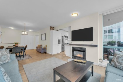 Photo 6 at 801 - 140 E 14 Street, Central Lonsdale, North Vancouver