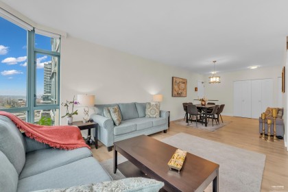 Photo 1 at 801 - 140 E 14 Street, Central Lonsdale, North Vancouver