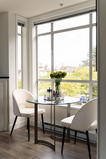 Photo 8 at 206 - 2190 W 5th Avenue, Kitsilano, Vancouver West