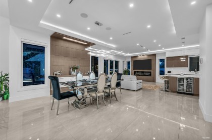 Photo 7 at 929 Canyon Boulevard, Canyon Heights NV, North Vancouver