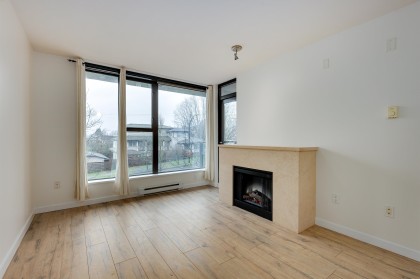 Photo 7 at 306 - 683 W Victoria Park, Lower Lonsdale, North Vancouver