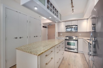 Photo 3 at 306 - 683 W Victoria Park, Lower Lonsdale, North Vancouver