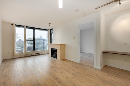 Photo 8 at 306 - 683 W Victoria Park, Lower Lonsdale, North Vancouver