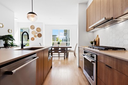 Photo 6 at 23 - 533 E 3rd Street, Lower Lonsdale, North Vancouver