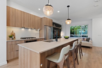 Photo 9 at 23 - 533 E 3rd Street, Lower Lonsdale, North Vancouver