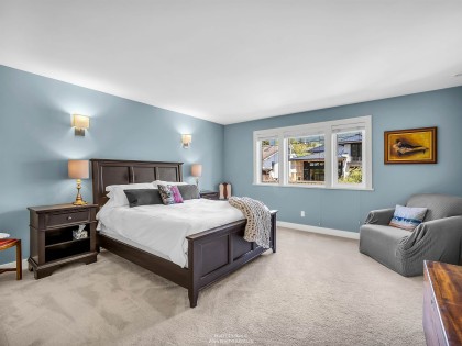 Photo 24 at 938 Beaumont Drive, Edgemont, North Vancouver