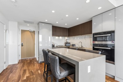 Photo 8 at 1504 - 1632 Lions Gate Lane, Pemberton NV, North Vancouver