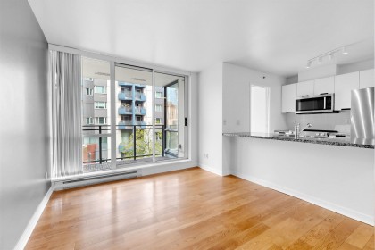 Photo 6 at 602 - 1082 Seymour Street, Downtown VW, Vancouver West