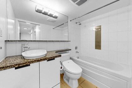 Photo 19 at 602 - 1082 Seymour Street, Downtown VW, Vancouver West