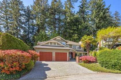 Photo 1 at 2465 Berton Place, Blueridge NV, North Vancouver