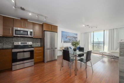 Photo 2 at 608 - 145 St. Georges Avenue, Lower Lonsdale, North Vancouver