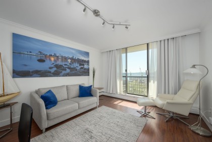 Photo 5 at 608 - 145 St. Georges Avenue, Lower Lonsdale, North Vancouver