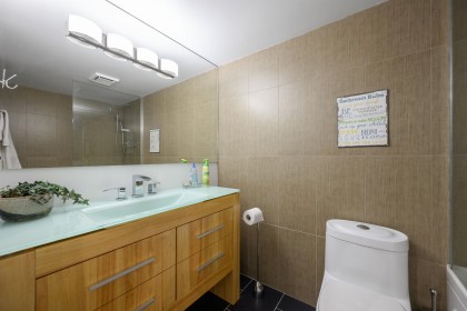Photo 24 at 608 - 145 St. Georges Avenue, Lower Lonsdale, North Vancouver